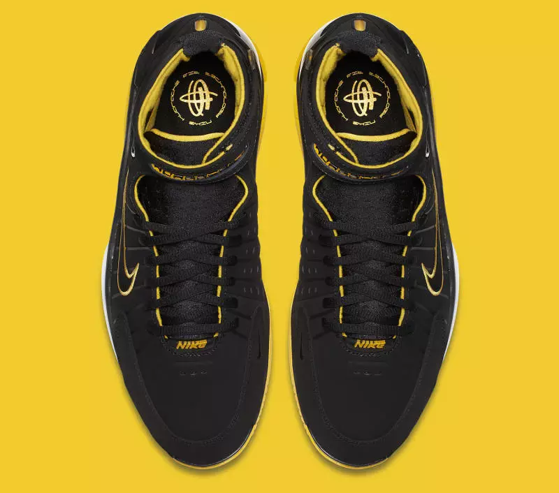 Nike Huarache 2K4 အနက်ရောင် Varsity ပြောင်း