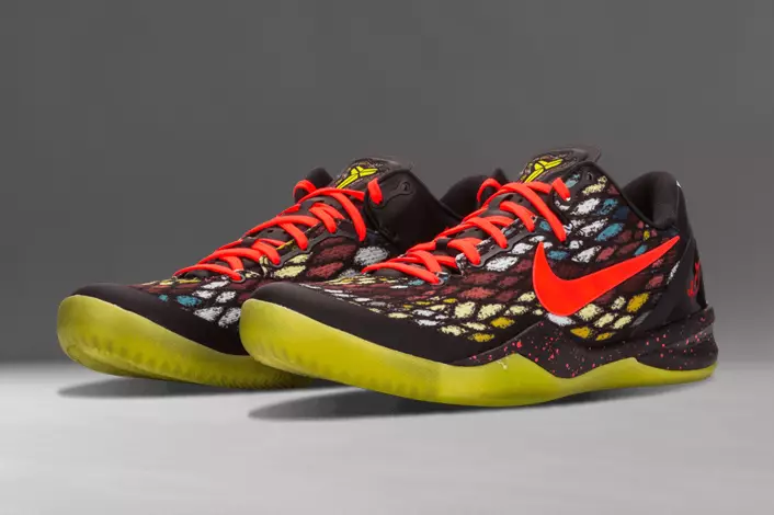 Krossovka haqida suhbat: Nike Kobe 8 tizimi 22234_1