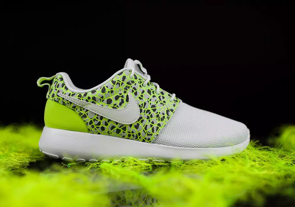 La Nike Roshe revient avec un nouvel imprimé graphique pour le printemps