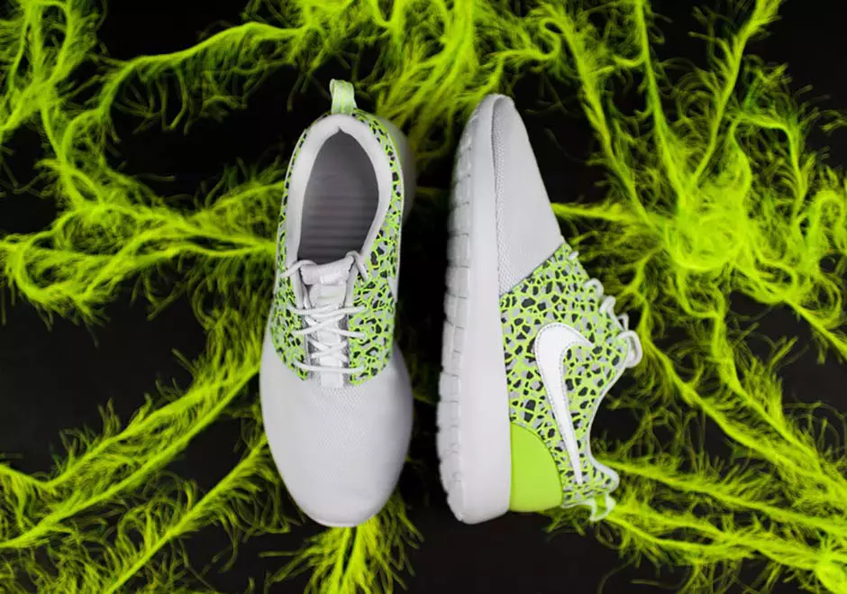 Nike Roshe One Wit Ghost Groen