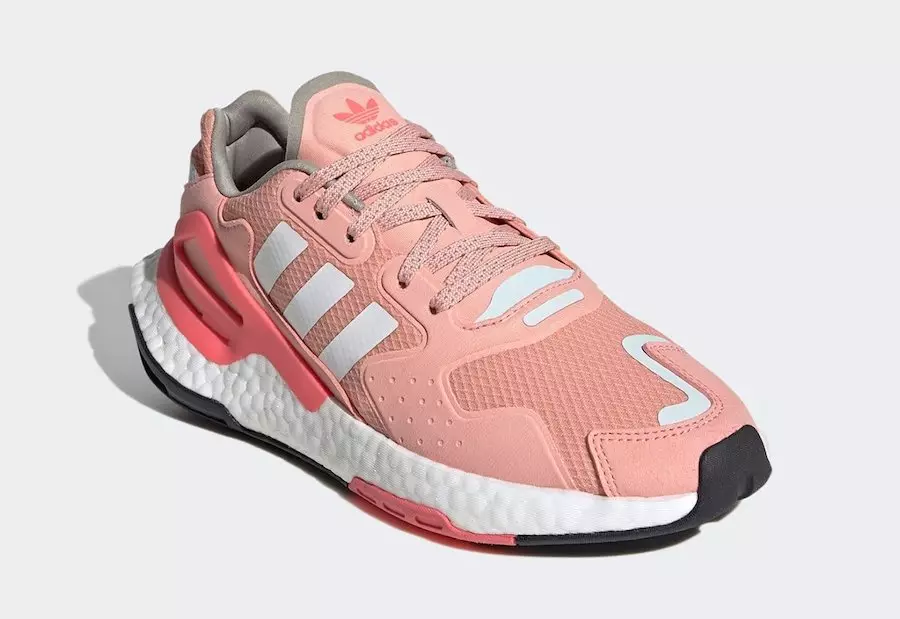 تاريخ إصدار adidas Day Jogger FW4828