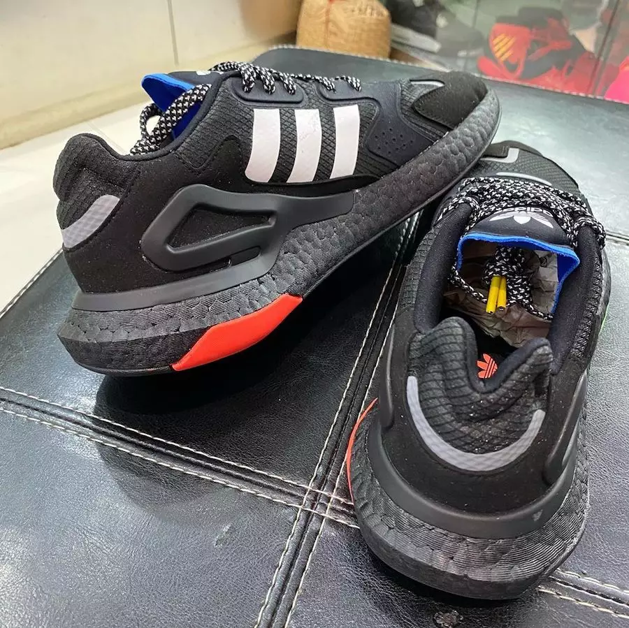 ပထမဆုံးကြည့်ရှုခြင်း- adidas Nite Jogger 2020 22625_4