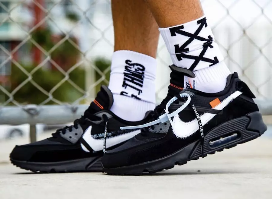 Luonnonvalkoinen x Nike Air Max 90 Black White Julkaisupäivä