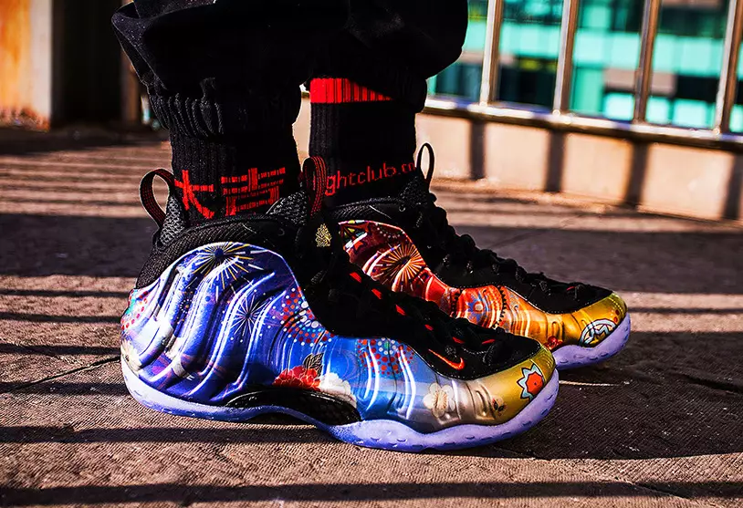 Nike Air Foamposite One CNY Čínsky Nový rok On-Foot