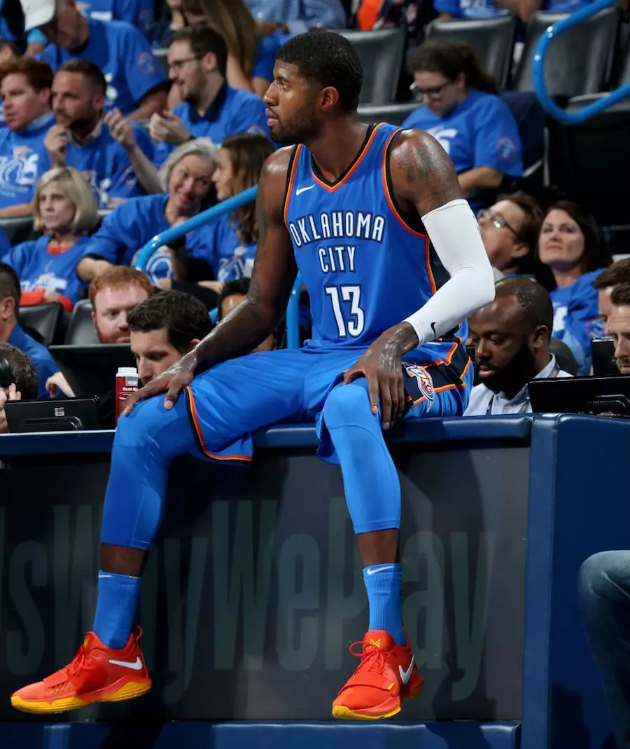 Paul George Nike PG 1 Oíche Oscailte Corpoideachas