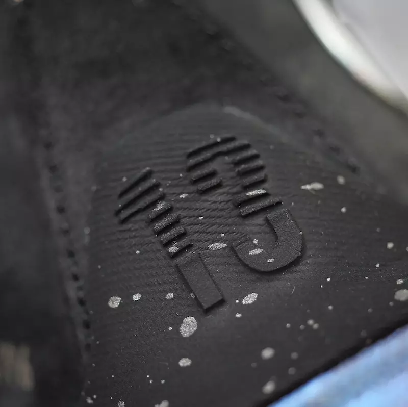 Nike PG 1 Pre-Heat Heel Logo