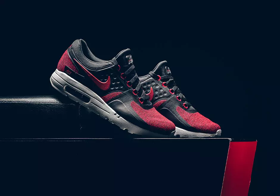 Nike Air Max Zero SE Bred