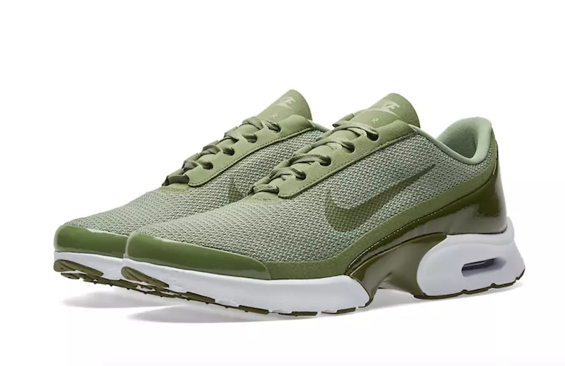 Die Nike Air Max Jewell Releases in Palmgrün