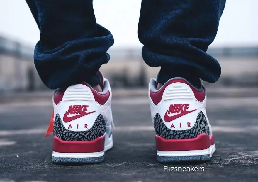 Air Jordan 3 Fire Red DN3707-160 Buraxılış Tarixi Ayaqda