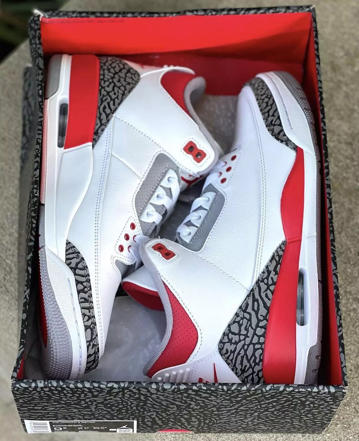 Air Jordan 3 Fire Red DN3707-160 izlaišanas datums