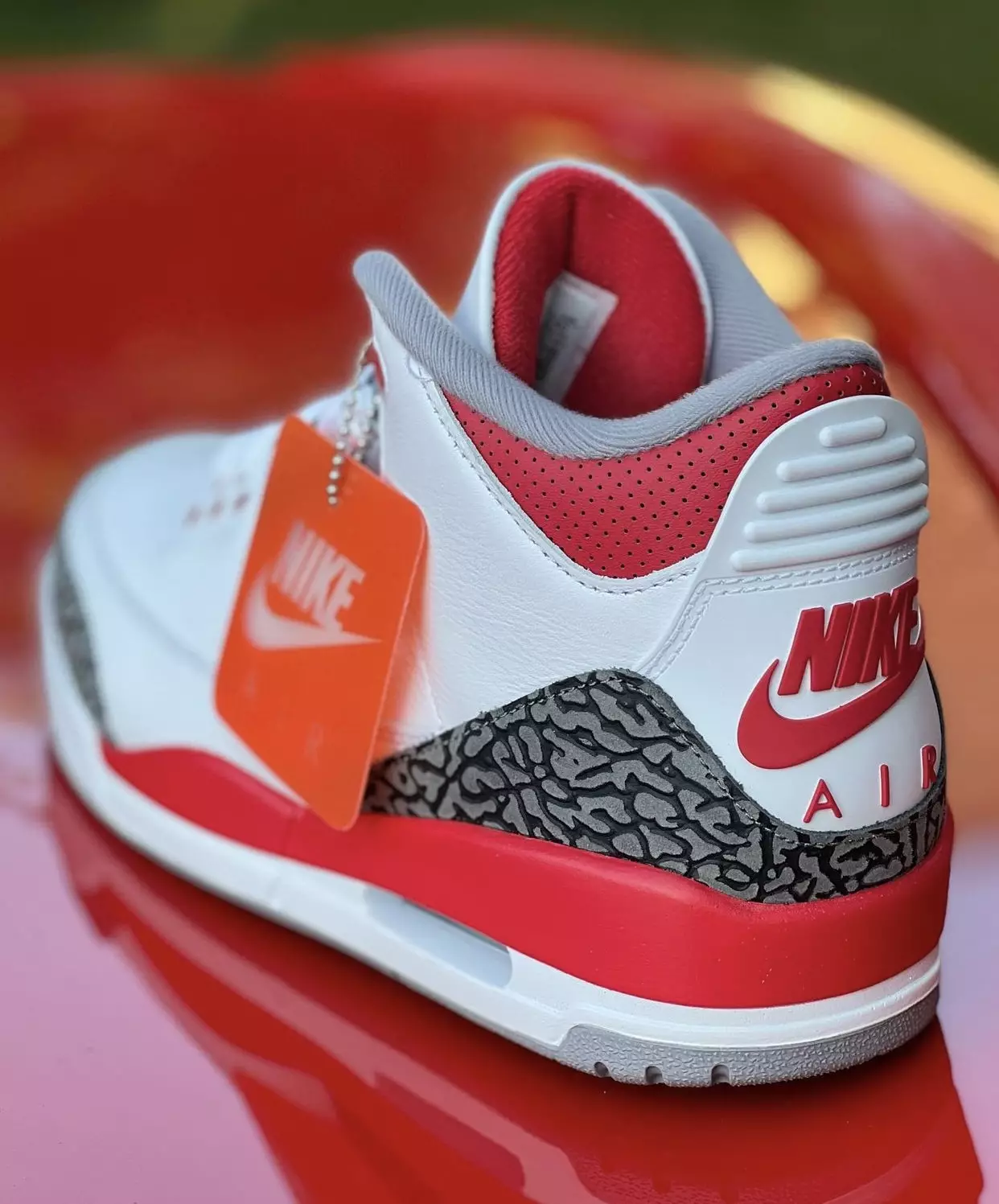 Tarehe ya Kutolewa ya Air Jordan 3 Fire Red DN3707-160