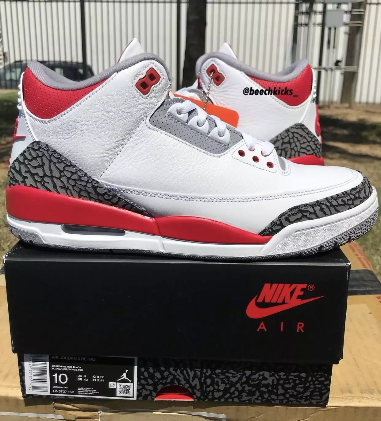 Air Jordan 3 Fire Red 2022 DN3707-160 Harga Tanggal Rilis