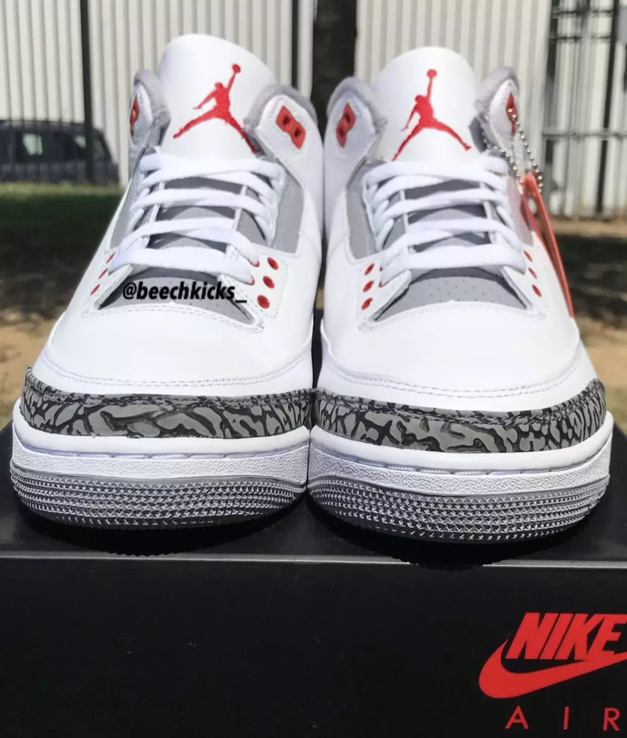 Air Jordan 3 Fire Red 2022 DN3707-160 Verðlagning á útgáfudegi