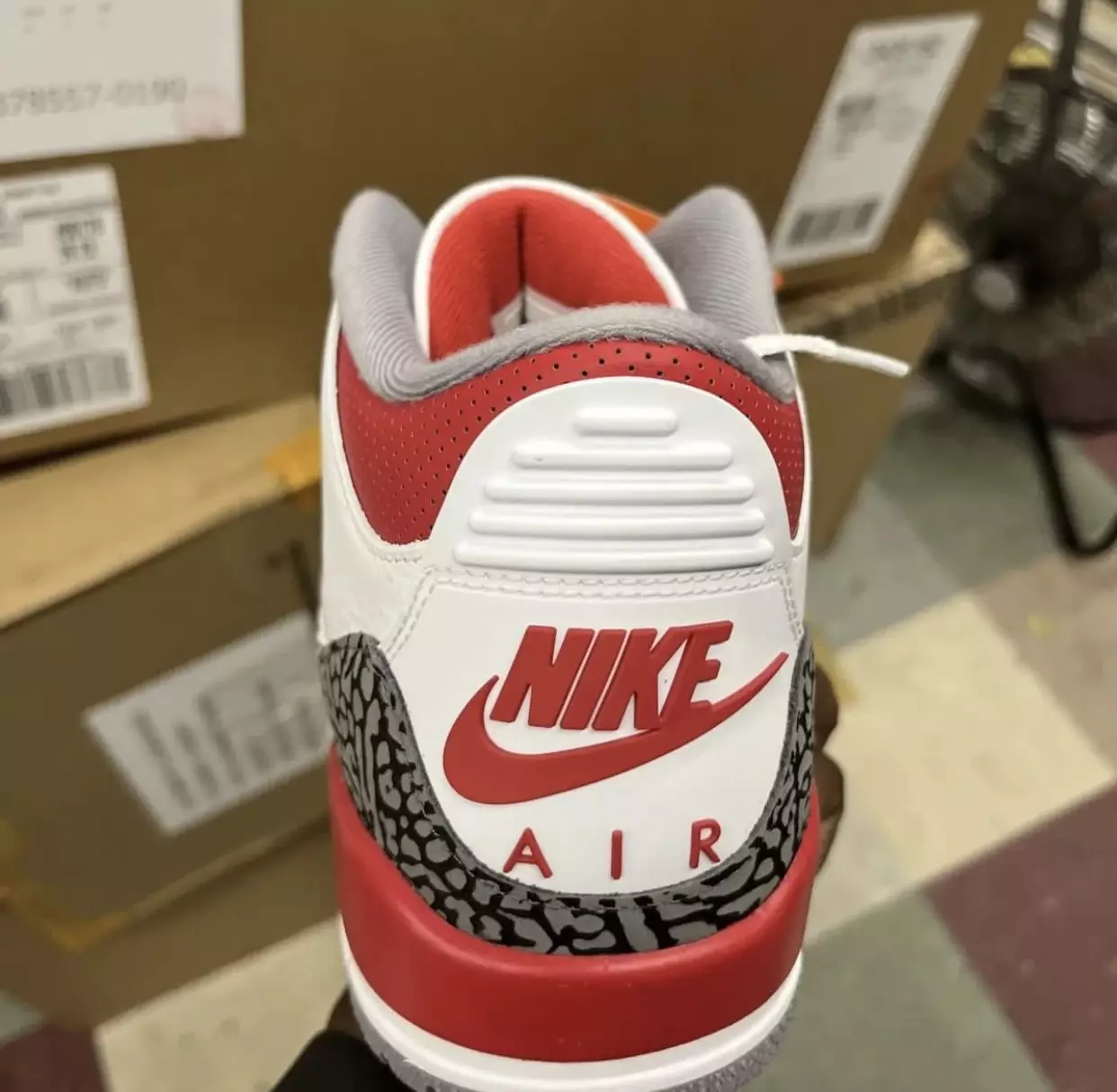 Tarehe ya Kutolewa ya Air Jordan 3 OG Fire Red 2022 DN3707-160