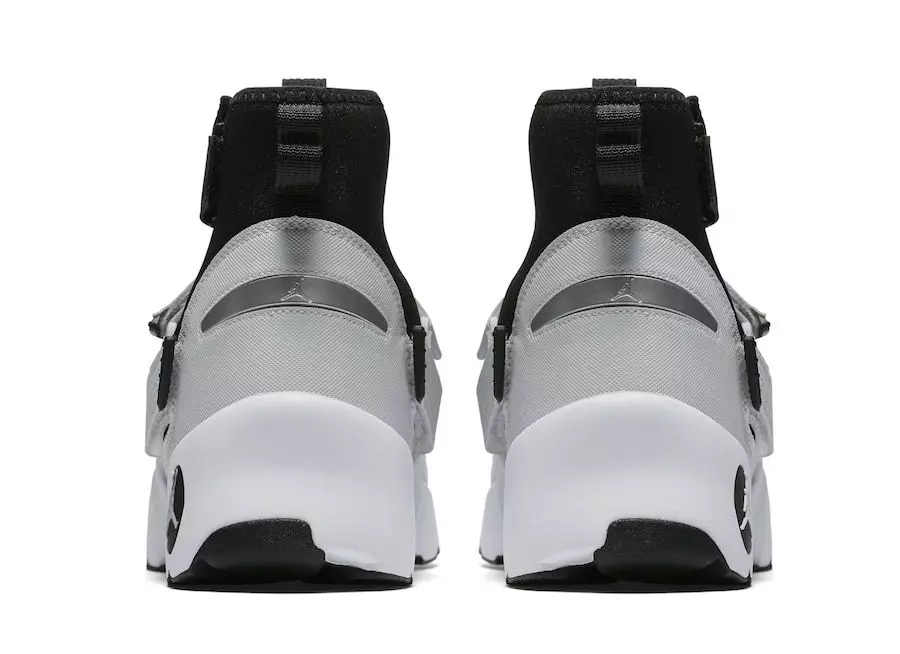 Jordan Trunner LX Cao trắng đen