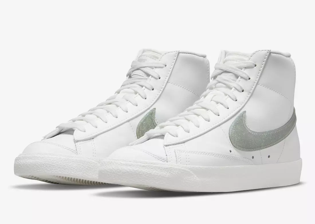 Parıltılı Swooshes ilə Nike Blazer Orta Buraxılış