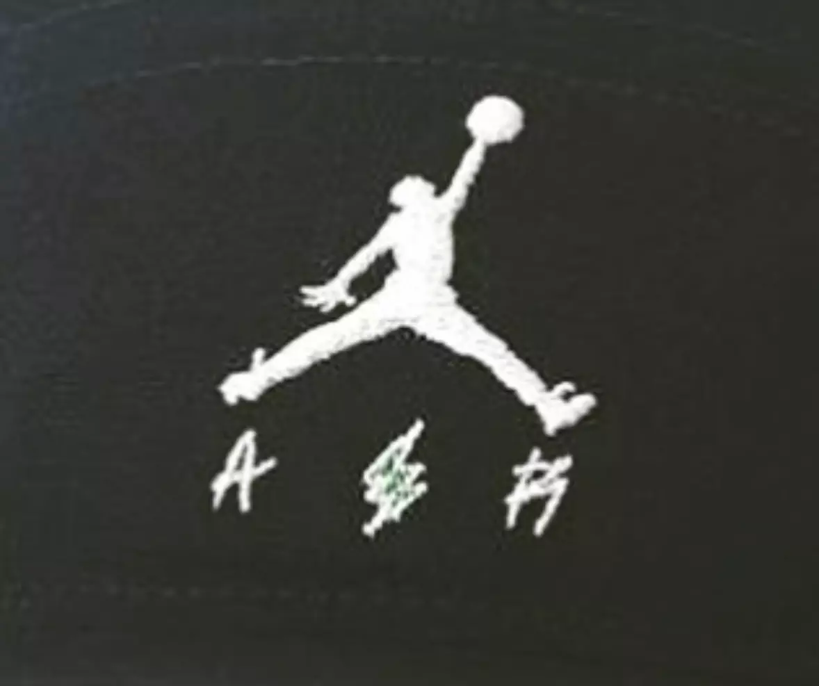 J Calvin Air Jordan 2 Releasedatum Eerste blik