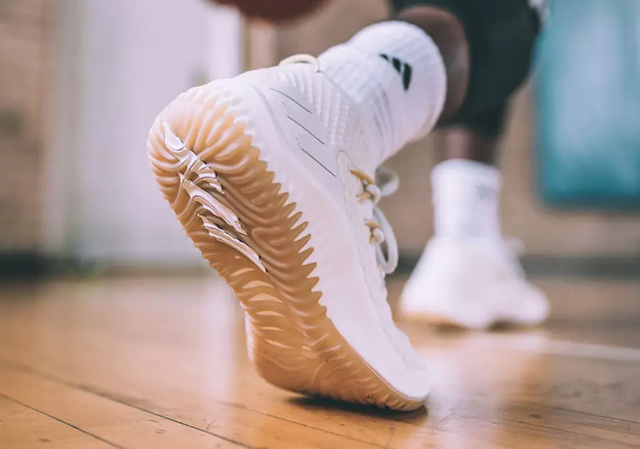 Adidas Dame 4 BY4496