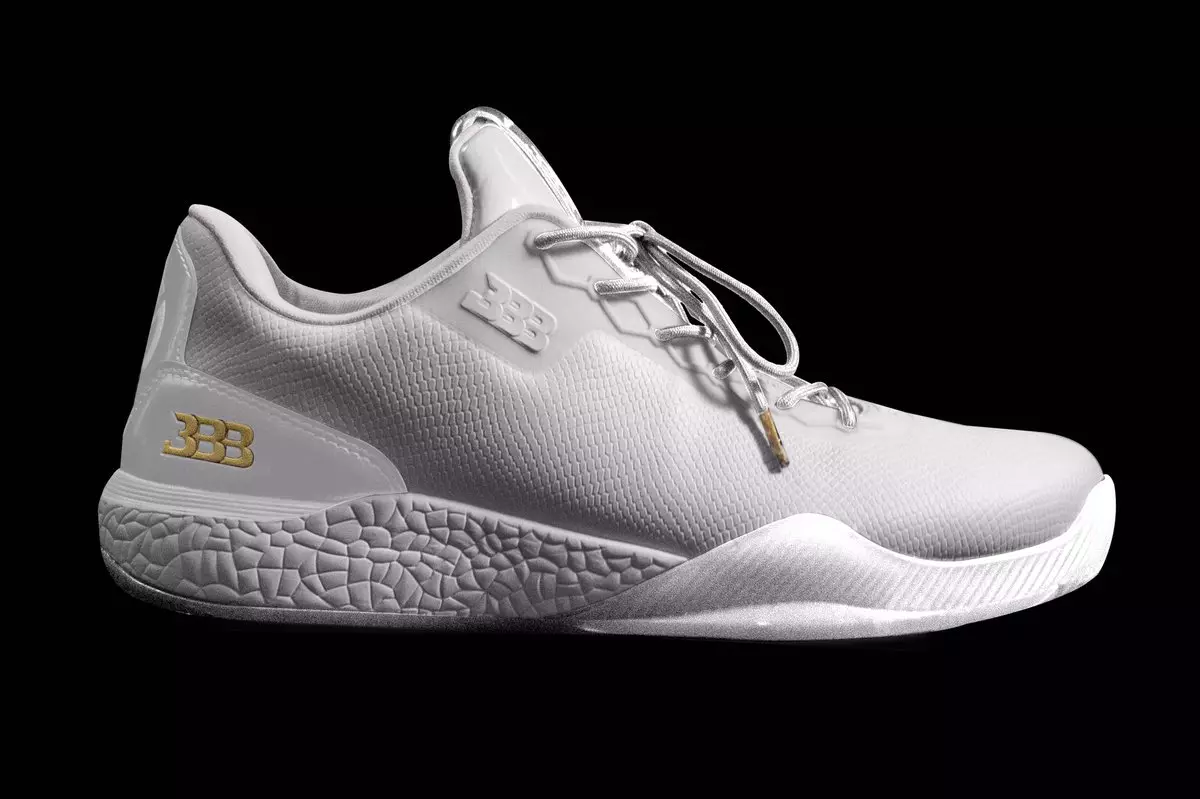 Big Baller Brand ZO2 Dzień Niepodległości Triple White Collection