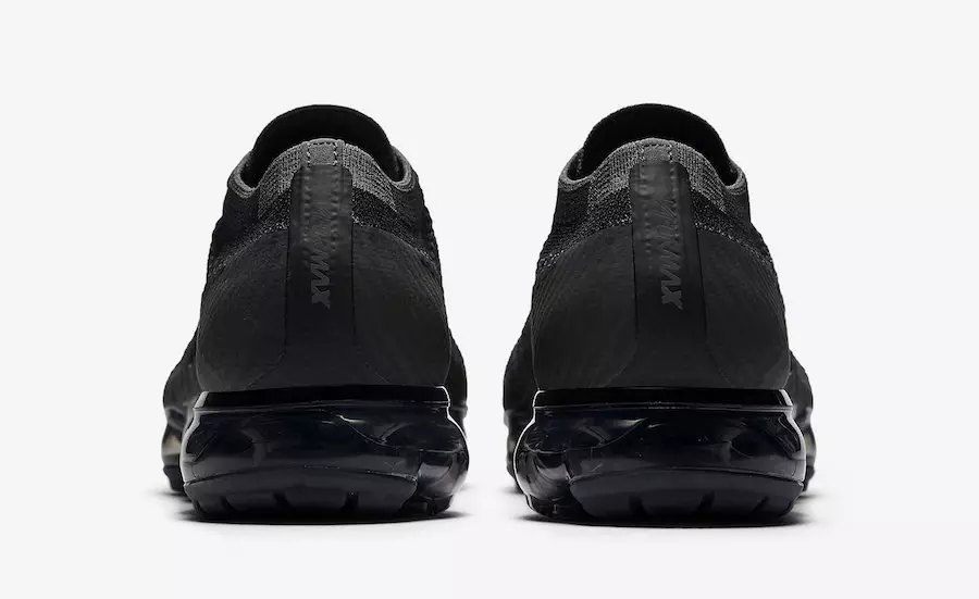 Nike Air VaporMax тройной черный антрацит 849558-007