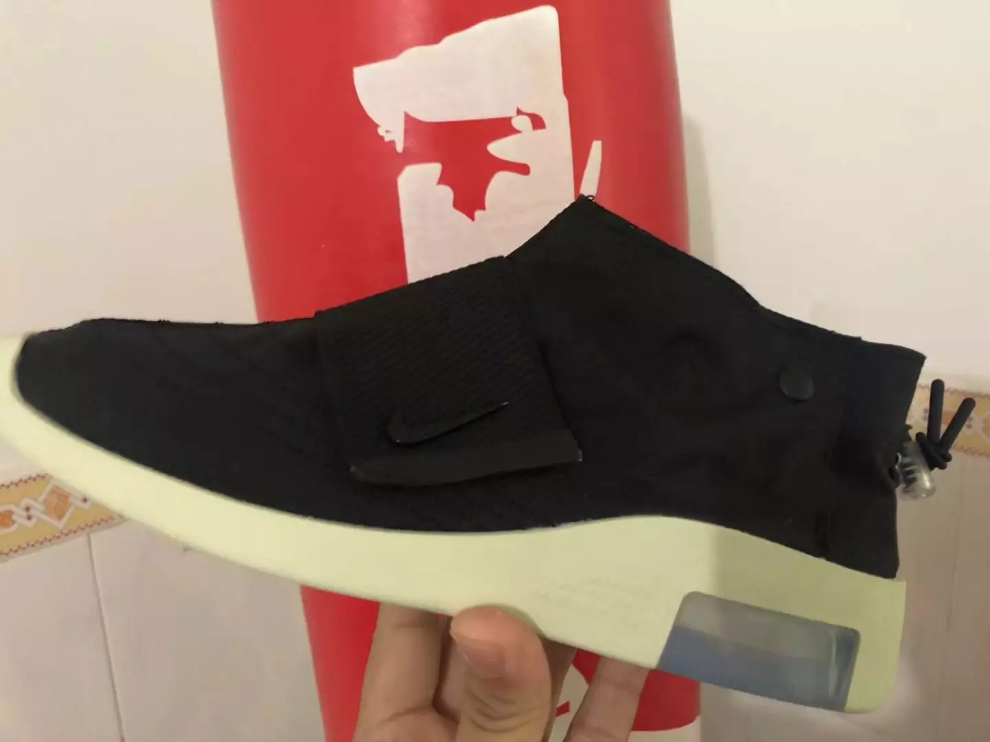 Nike Air Fear of God Mocassim Preto Data de lançamento