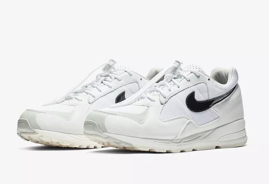 الصور الرسمية لـ The Fear of God x Nike Air Skylon 2 باللون الأبيض