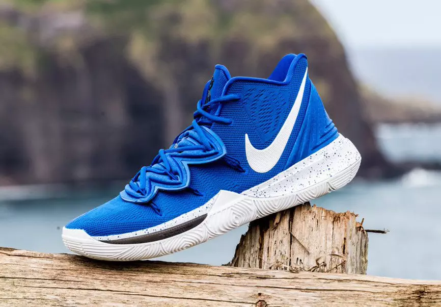 Kolorystyka Nike Kyrie 5 Duke Blue Devils PE