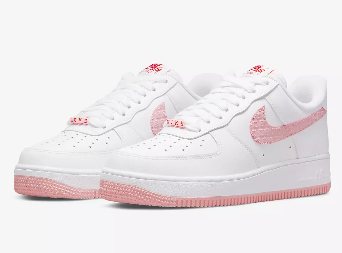 Nike Air Force 1 발렌타인 데이 DQ9320-100 출시일