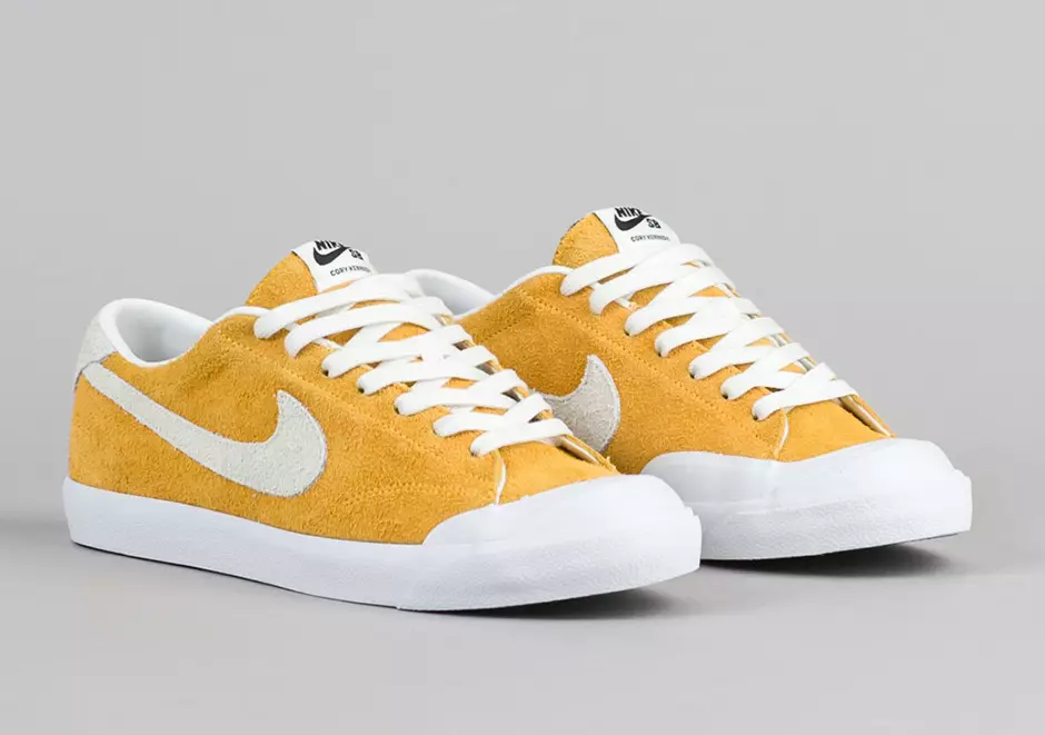 Nike SB All Court CK University Goud