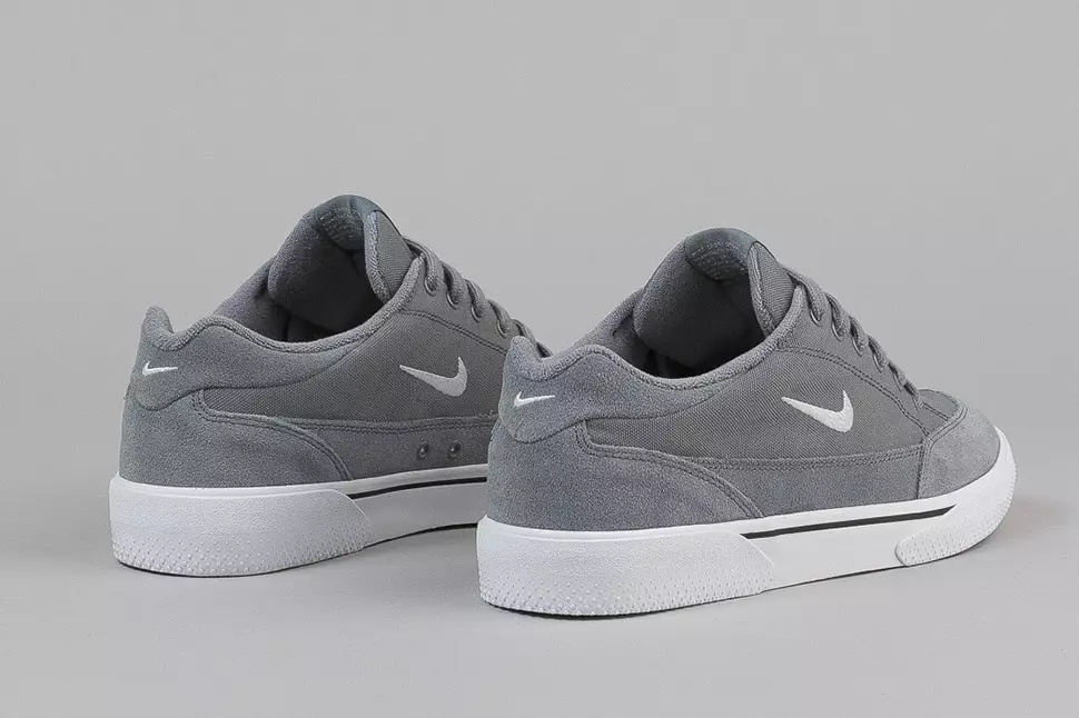 Nike SB Zoom GTS მაგარი ნაცრისფერი