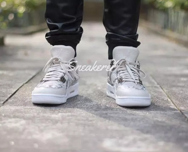 Air Jordan 4 Retro Premium Yılan Derisi