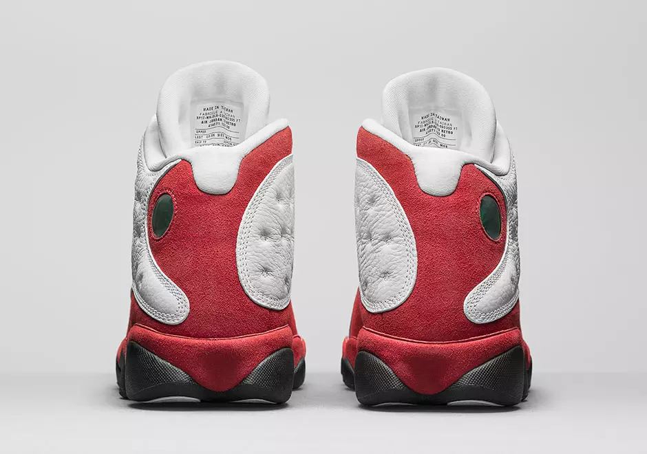 Дата выхода Air Jordan 13 OG в Чикаго