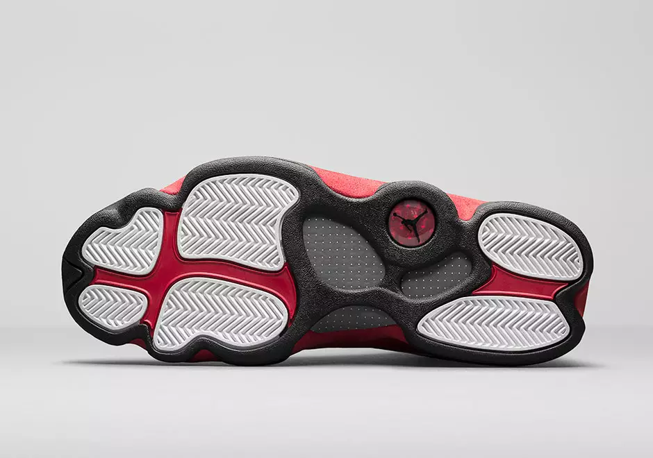 Дата выпуска подошвы Air Jordan 13 OG Chicago