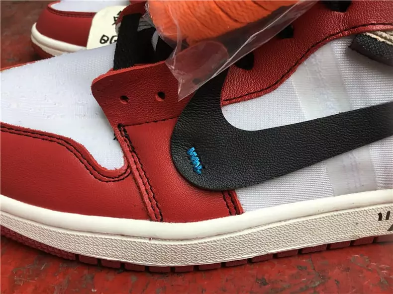 OFF-WHITE Air Jordan 1 narx yorlig'i qutisi yorlig'i