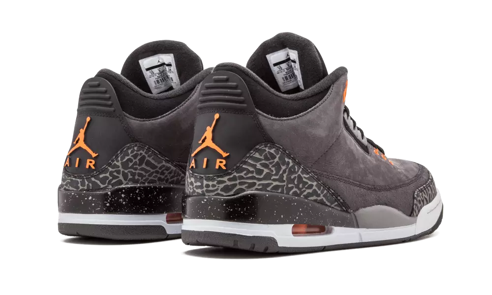 Air Jordan 3 ကြောက်လန့်ခြင်း။