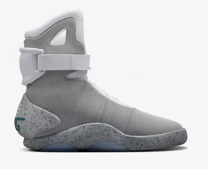 Nike Mag an scaoileadh sneaker is mó de gach am