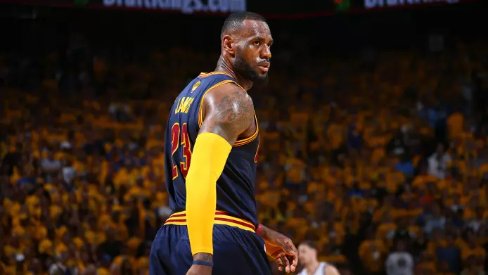 LeBron Cavs Steph Curry Warriors 2015 NBA finale