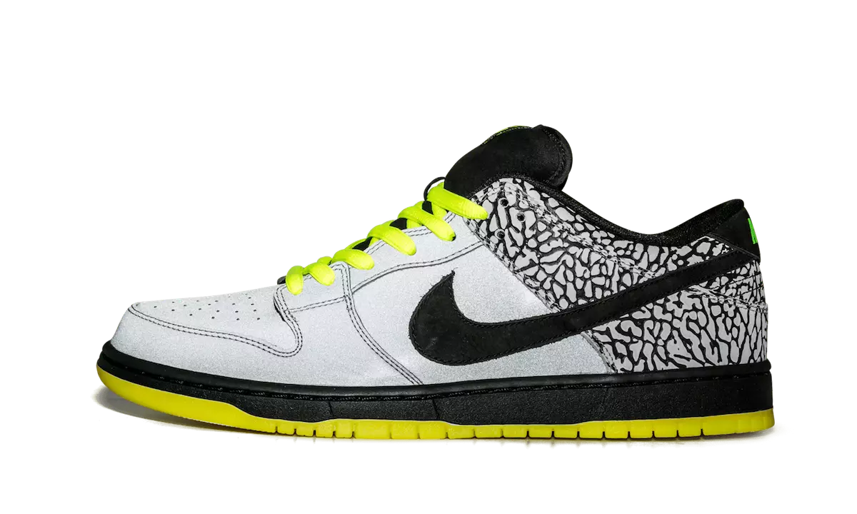 DJ Clark Kent Nike SB Dunk Low Premium 112 504750-017 Datum vydání