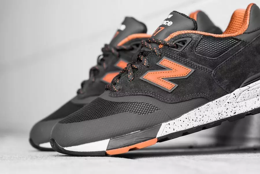 New Balance ML597SKJ Olijf Oranje