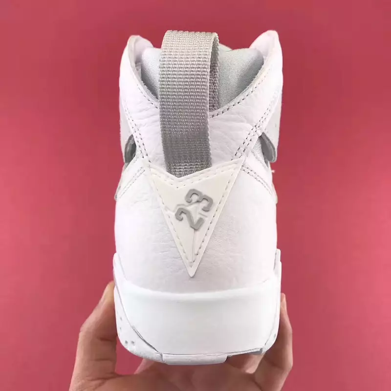 Air Jordan 7 Pure Money 304775-120 Dáta Eisiúna