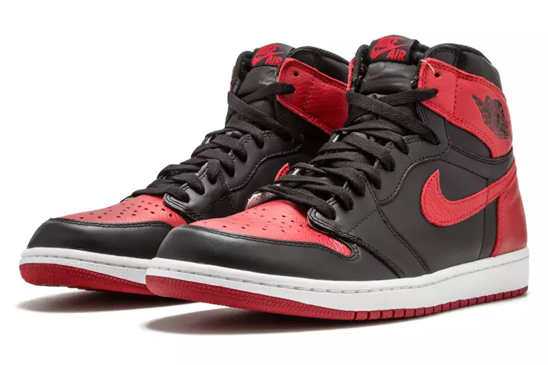 Air Jordan 1 Retro High OG Banned