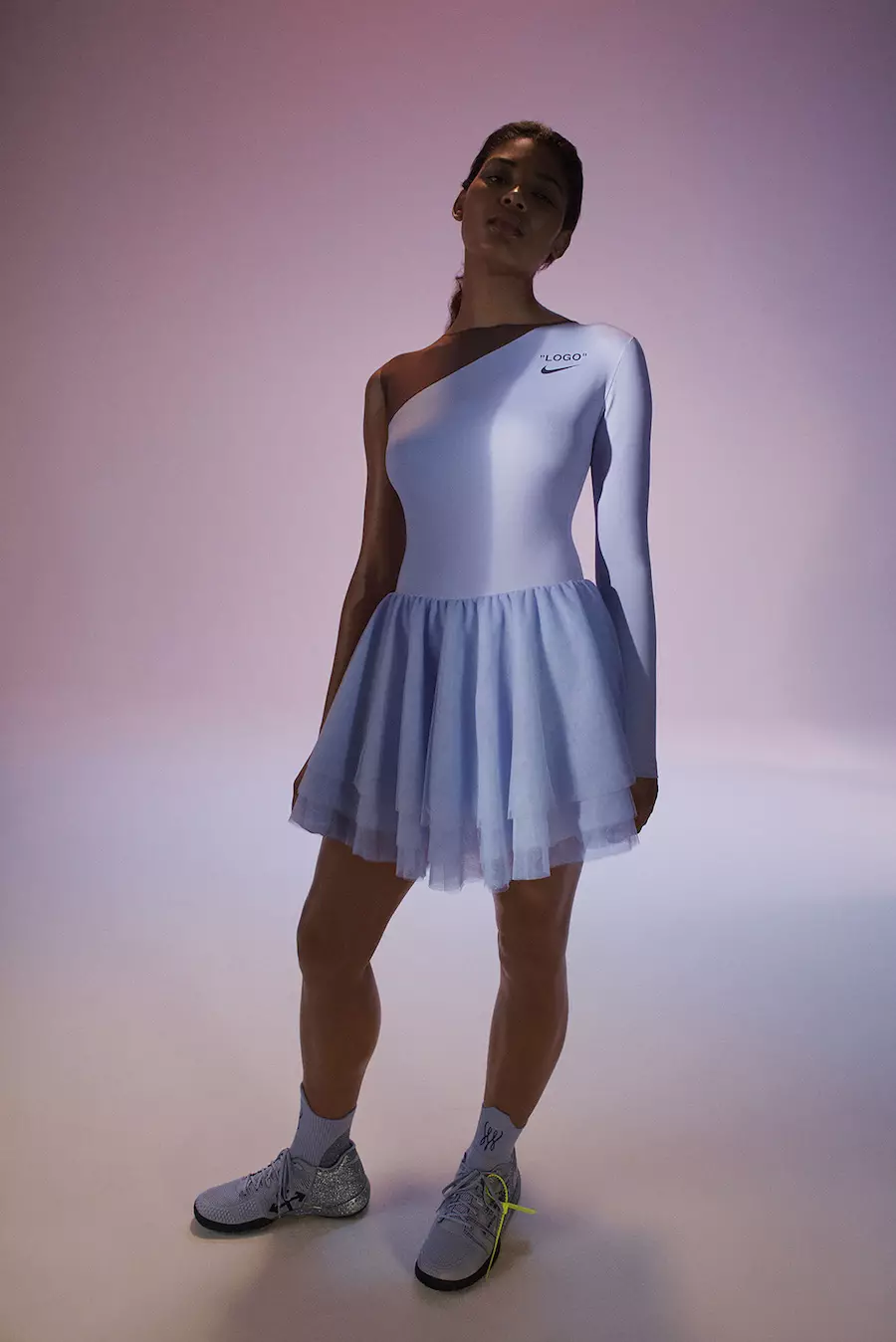 Luonnonvalkoinen Virgil Abloh Serena Williams The Queen Collection