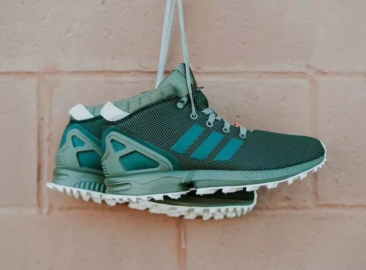 Adidas ZX Flux се трансформира в Mid за есен/зима 2016