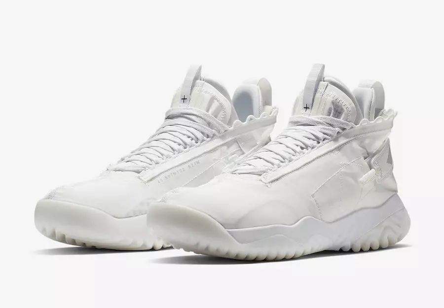 Jordan Proto React “Triple White” Çok Yakında