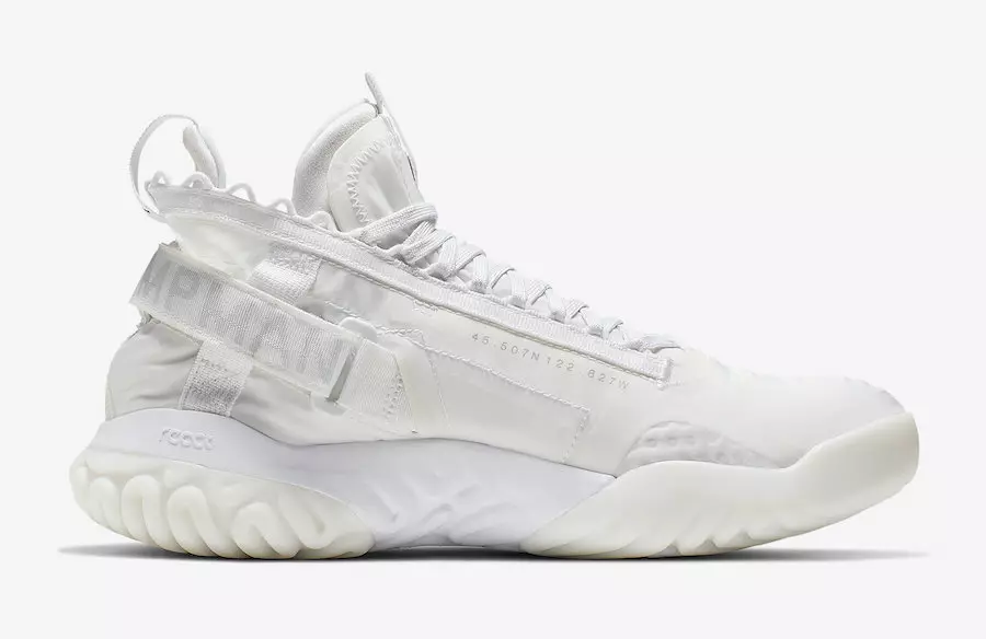 تاريخ الإصدار Jordan Proto React White BV1654-101