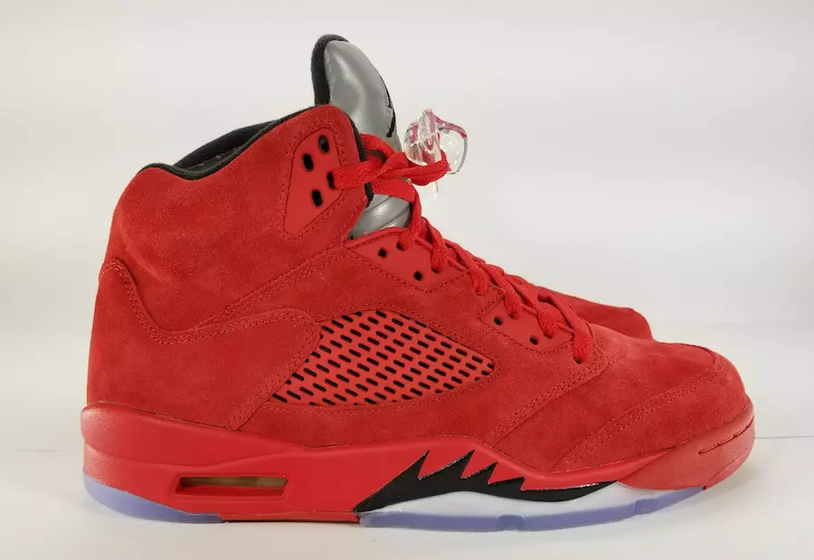 Красные замшевые кроссовки Air Jordan 5 University