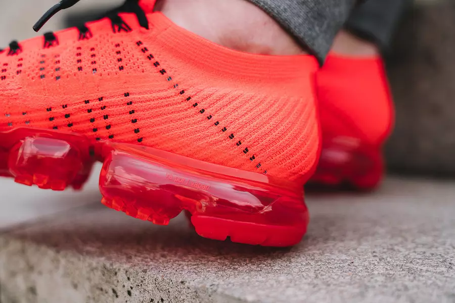 CLOT Nike Air VaporMax Rood Flyknit