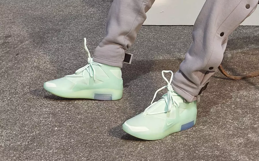 Data de lançamento do Nike Air Fear of God 1