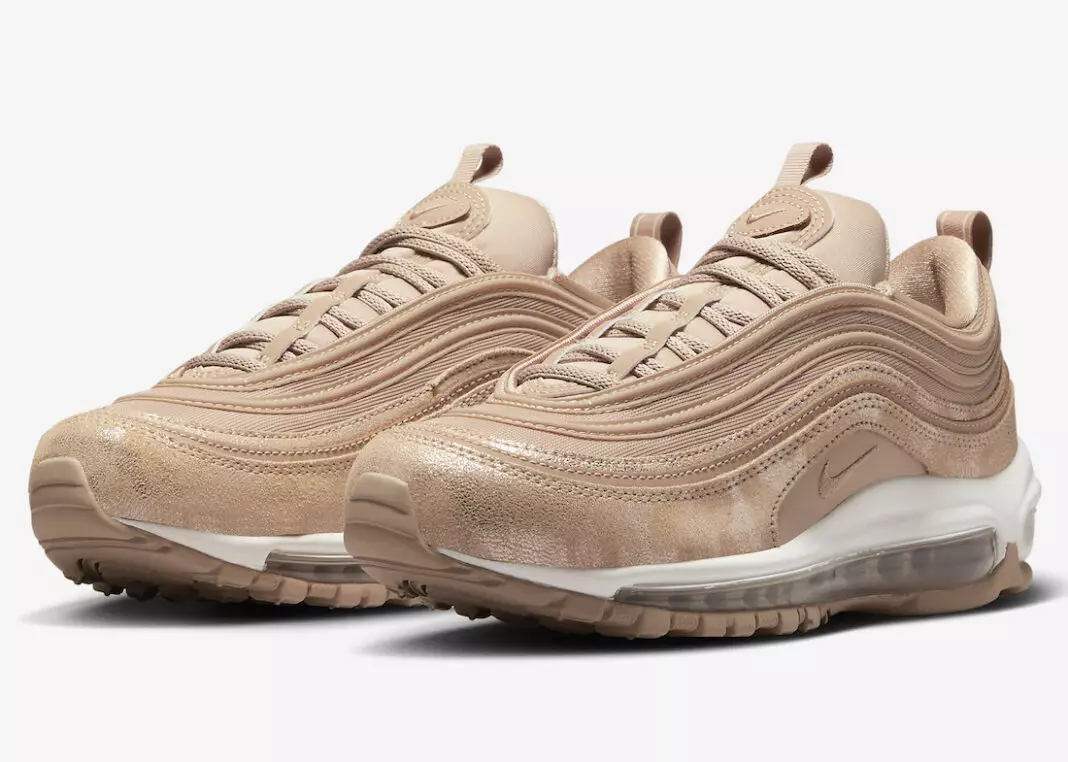 تاريخ الإصدار المتعثر من Nike Air Max 97