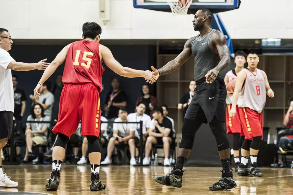 Леброн Джеймс Nike LeBron Soldier 10 Camo China